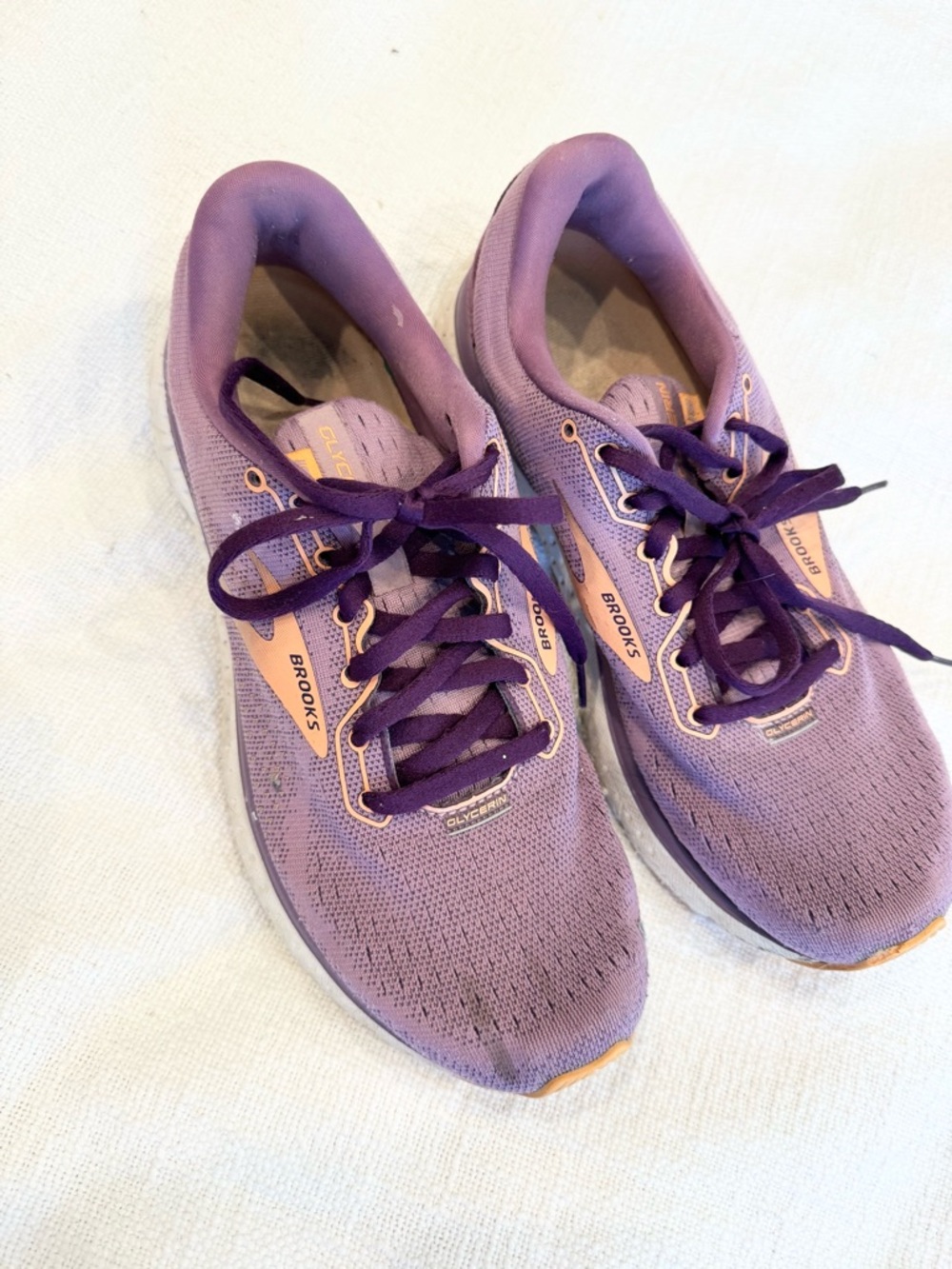 Brooks Women's Glycerin 18 Running Shoes Purple Orange Size 8.5 Outdoor Athletic